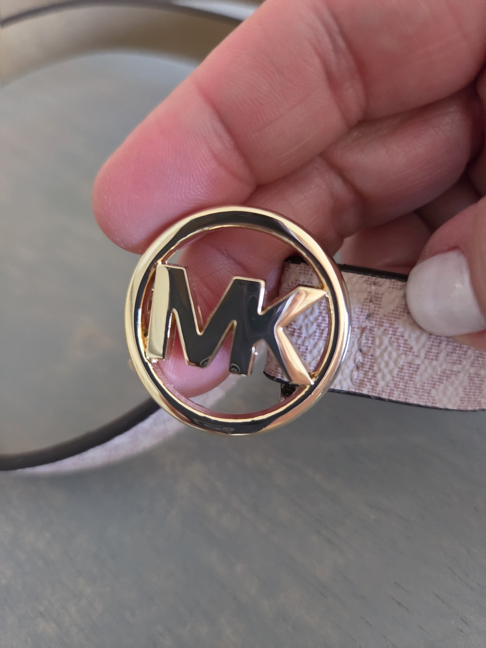 Michael Kors Pale Pink Logo Buckle Belt with Gold MK - Picture 3 of 5